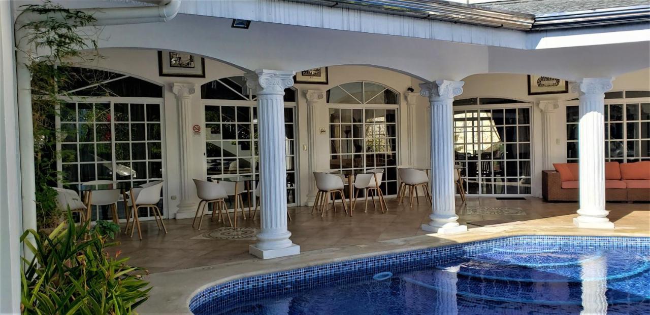 Alameda Cariari Boutique Hotel